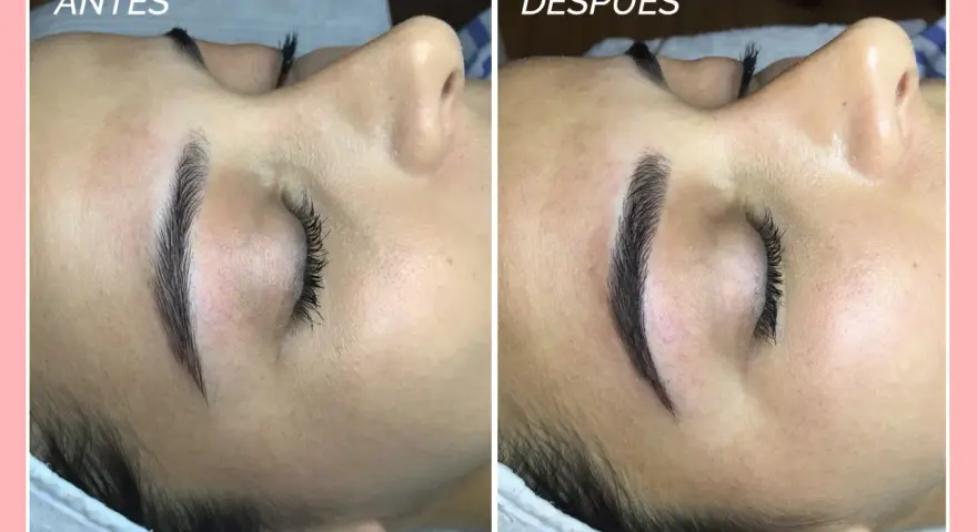 Comparativa de microblading cejas: antes y después. Las cejas lucen más definidas y pobladas tras el tratamiento.