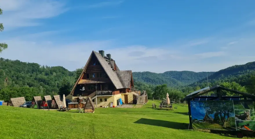 Bacówka u Jancoka: Komfort, smaki i Tatry. Czy to Twój idealny wybór?