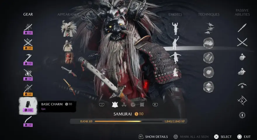 Postać w zbroi z maską demona, menu gry Ghost of Tsushima tryb legend. Poziom 69, wyposażenie i umiejętności.