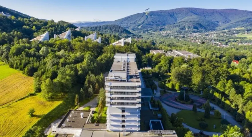 Co jest potrzebne na rehabilitację? Gotowa lista do sanatorium i nie tylko