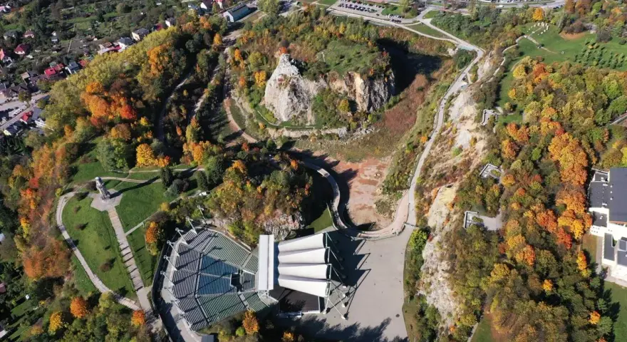 Rezerwat przyrody Kadzielnia: piękno geologii i unikalna fauna