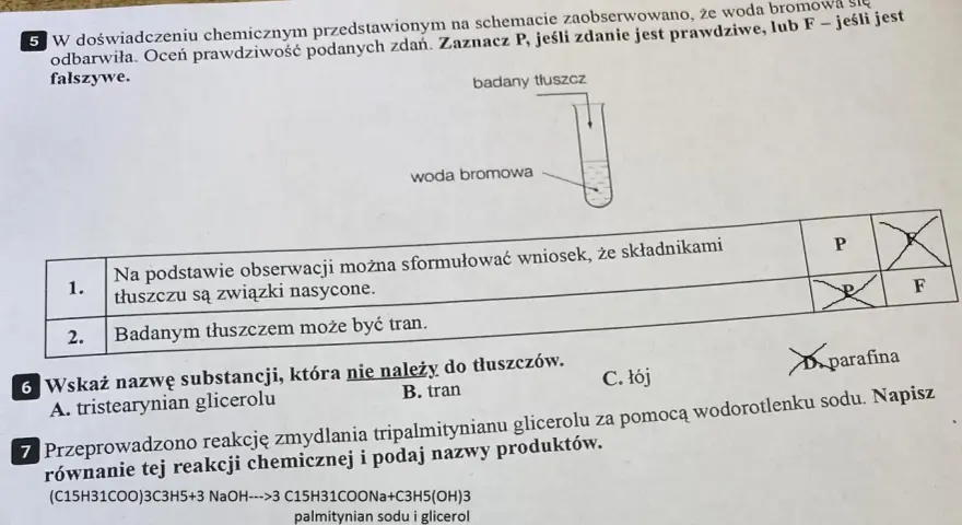 Myślę, że to świetne zadanie! Przeanalizowałem artykuł i poniżej przedstawiam propozycję meta tytułu, która spełnia wszystkie kryteria: Jak ubrać się na randkę w domu? Stylowy komfort i pomysły