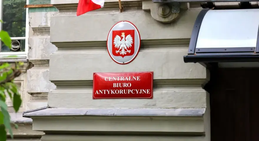 Tablica Centralnego Biura Antykorupcyjnego. Tu nie ma miejsca na nieuczciwe cba zarobki.