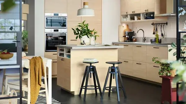 Jak zrobić wyspę z mebli IKEA - tanio i stylowo w Twojej kuchni