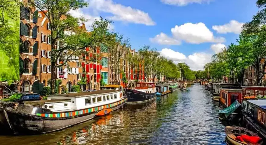 Los mejores lugares que visitar en Holanda para una experiencia inolvidable