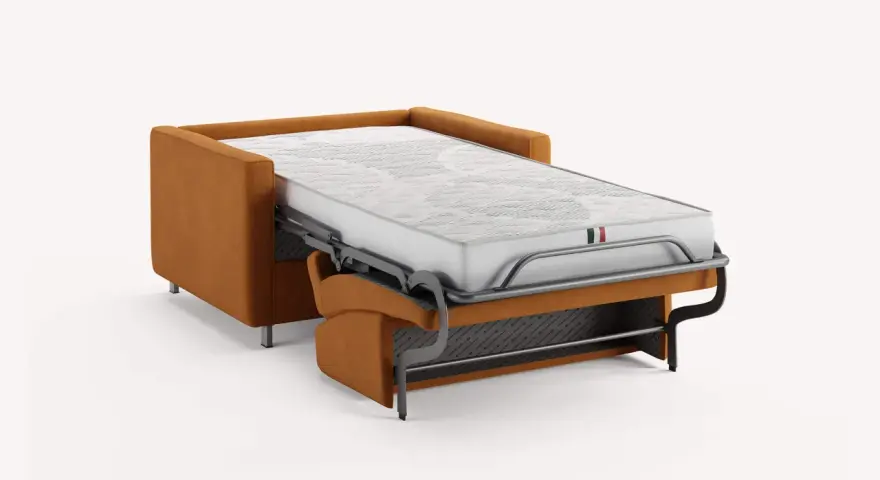 Canapé convertible orange déplié, révélant son matelas confortable. Idéal pour un couchage d'appoint.