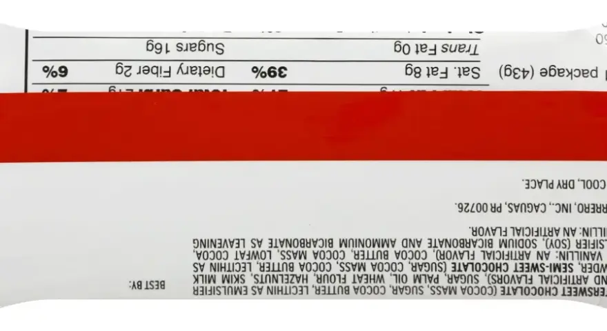Porcja 43g zawiera 250 kcal. Idealny na szybką przekąskę, gdy masz ochotę na coś słodkiego. Kinder Bueno kcal to Twój mały grzeszek.