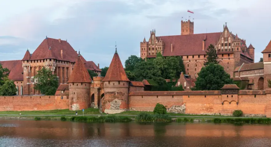 Malbork: Zamek, atrakcje, bilety, parking kompleksowy przewodnik