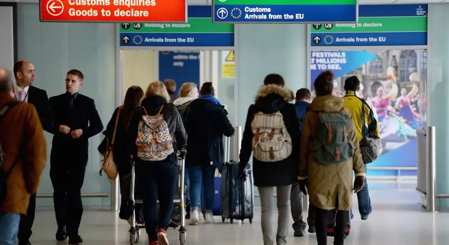 Ile tytoniu do UK z Polski? Limity po Brexicie i co musisz wiedzieć