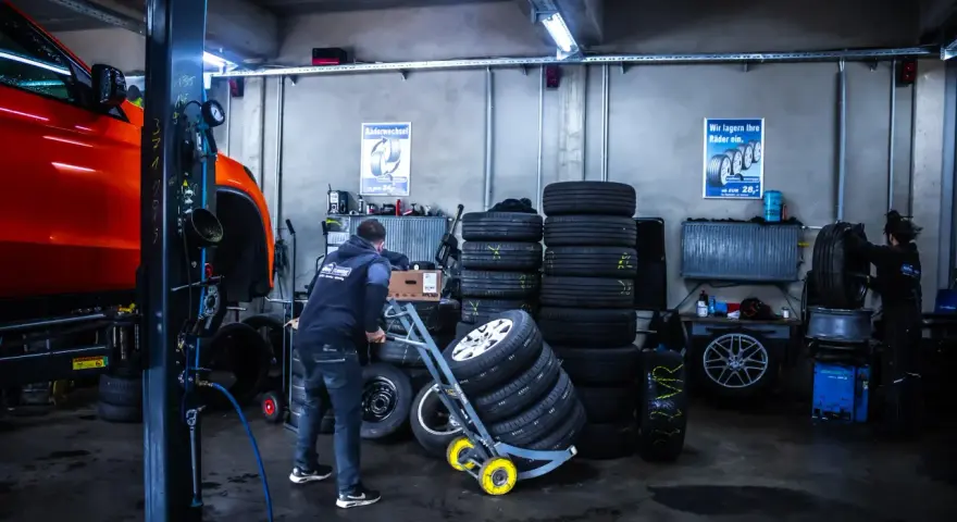 Reifen Center Aachen: Top Service für Reifenwechsel und Montage