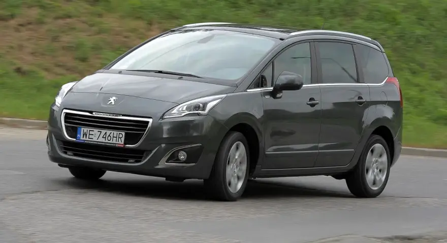 Peugeot 5008: Jaki silnik wybrać? Poradnik eksperta!