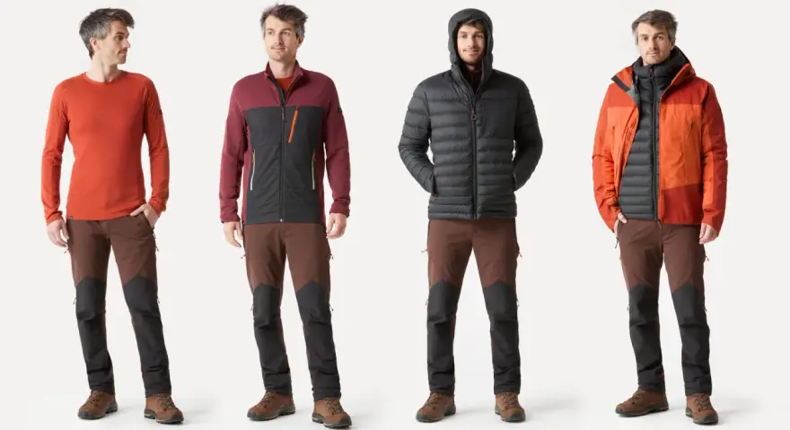 Quatre hommes présentent des tenues idéales pour savoir comment s'habiller pour une randonnée : couches de base, vestes et pantalons techniques.