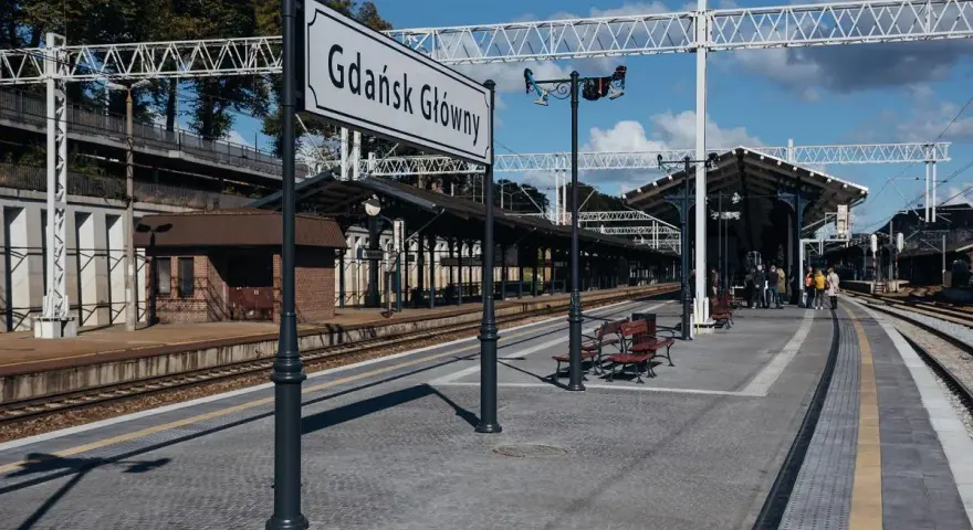 SKM Gdańsk Główny: Peron 3, bilety i wskazówki dla podróżnych