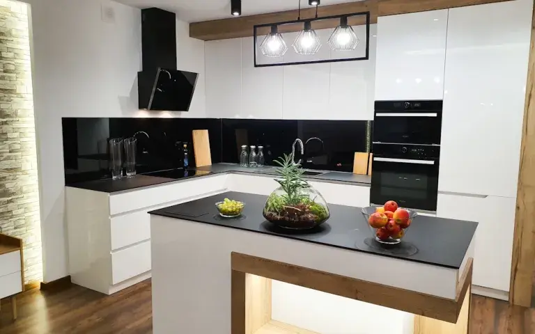 Jak zamontować kuchnię IKEA – uniknij najczęstszych błędów i kosztów