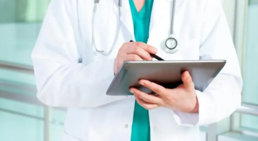 Dr n. med.: Nie tylko dla lekarzy! Jak zdobyć stopień?
