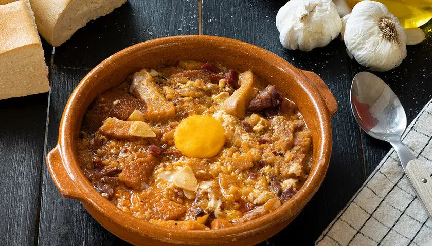 Sopa de ajo tradicional: El secreto para un plato perfecto y reconfortante