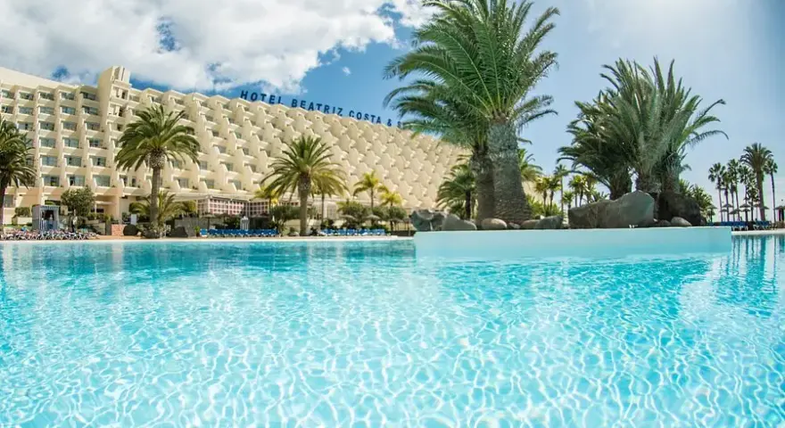 Hotel Beatriz Playa & Spa Lanzarote: ¿Tu hotel ideal? Análisis 2026