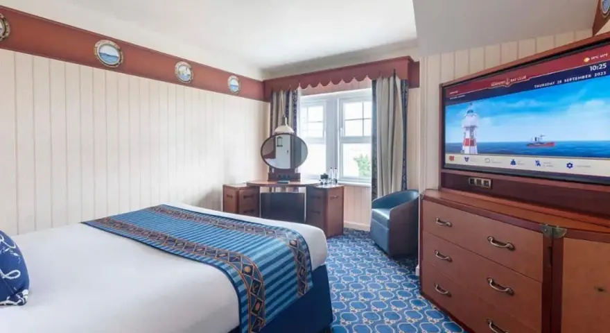 Hotel Newport Bay Club Disney: Todo lo que necesitas saber antes de ir