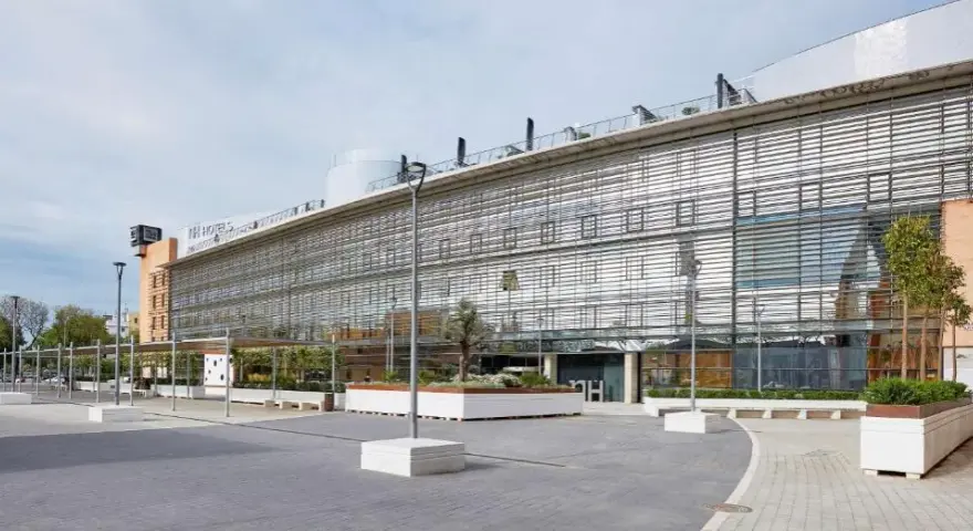 Hotel NH Plaza de Armas Sevilla: comodidad y ubicación inmejorable