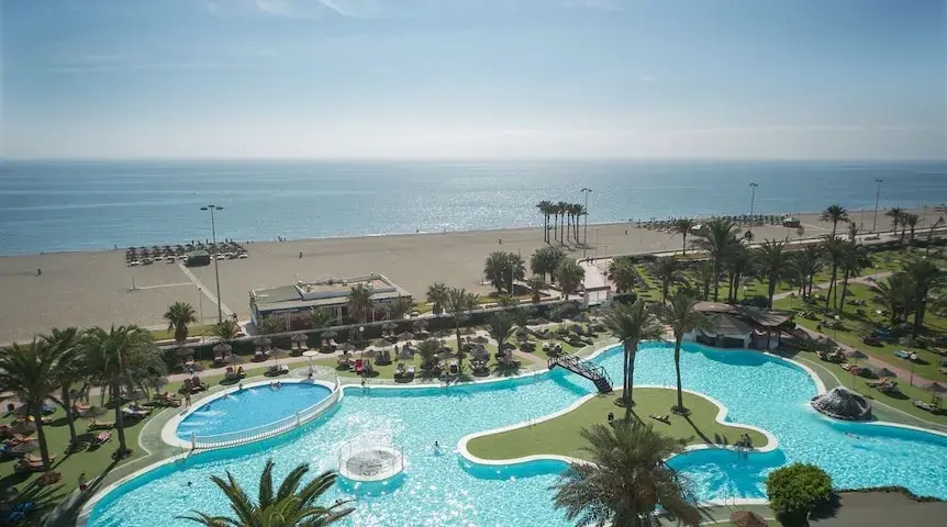 Hotel Evenia Zoraida Garden: Tu refugio familiar en Roquetas de Mar