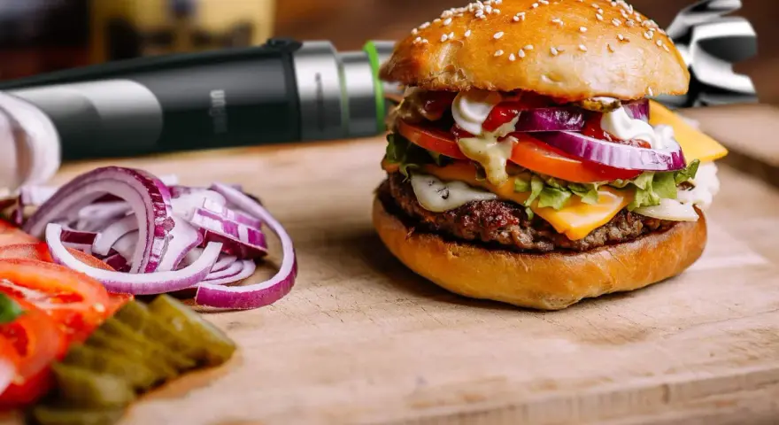 Idealny sos do burgera: Przepisy domowe, które musisz znać!