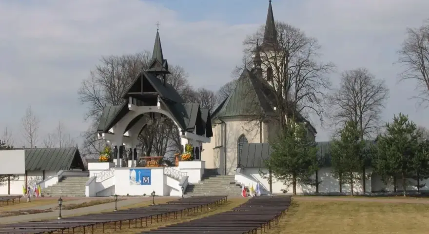 Ludźmierz atrakcje: Odkryj piękno sanktuarium i okolicznych miejsc