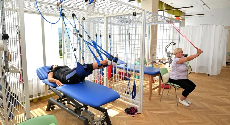 Rehabilitacja uzdrowiskowa: Jak wrócić do formy? ZUS, NFZ, zabiegi