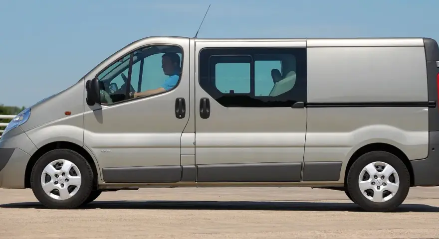 Renault Trafic jaki silnik wybrać, aby uniknąć awarii i kosztów