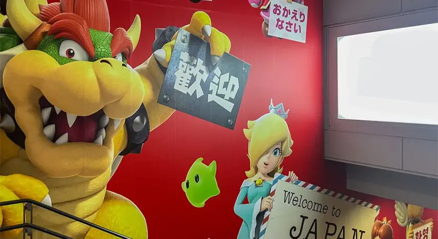 Bowser i Rosalina witają w Japonii! To świetny znak, że Twoja wiza do Japonii jest gotowa na przygodę.