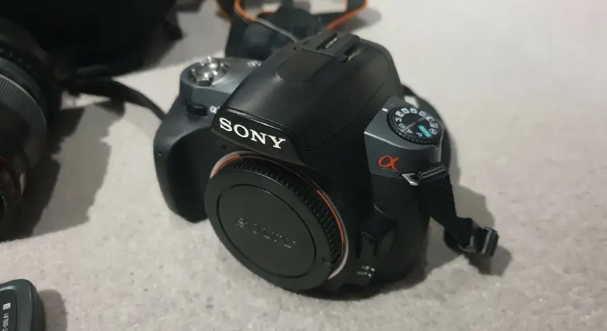 Lustrzanka Sony Alpha 380 - pełna specyfikacja i porady dla kupujących