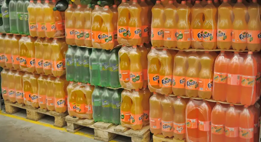 Fanta Shokata: Jaki ma smak? Opinie i przepisy na drinki