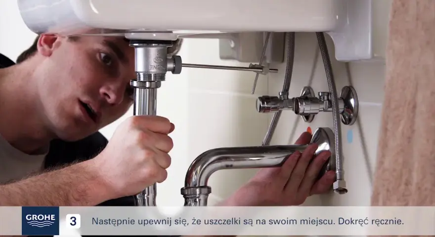 Jak wymienić kran w zlewie bez problemów i zbędnych kosztów