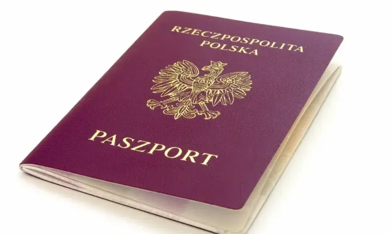Ile trwa wyrobienie paszportu? Terminy, opcje, jak uniknąć opóźnień