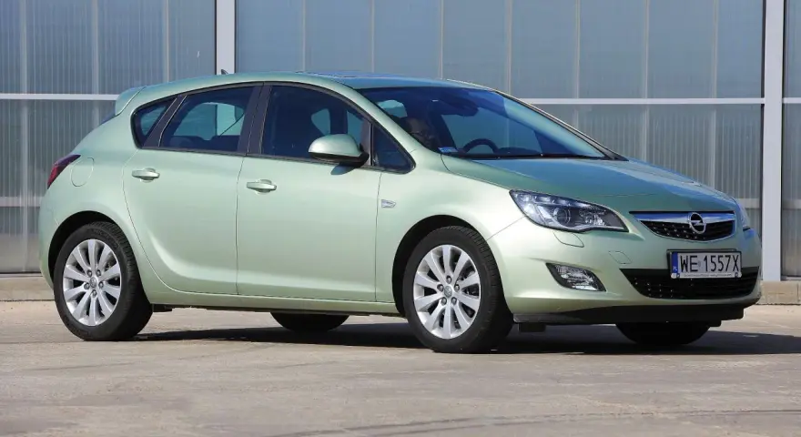 Opel Astra J: jaki silnik diesla wybrać, aby uniknąć problemów?