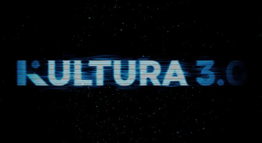 Napis "KULTURA 3.0" z efektem glitch, jakby zepsuty sygnał.