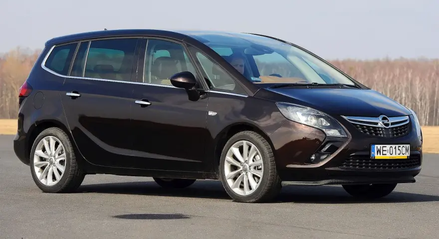Opel Zafira C: jaki silnik diesla wybrać, aby zaoszczędzić?