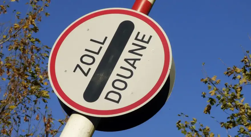 Ile litrów alkoholu można przewieźć do Niemiec bez cła i problemów