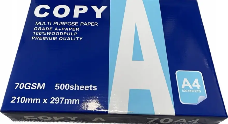 Opakowanie papieru COPY, klasy papieru A4, 70GSM, 500 arkuszy. Idealny do codziennego drukowania.