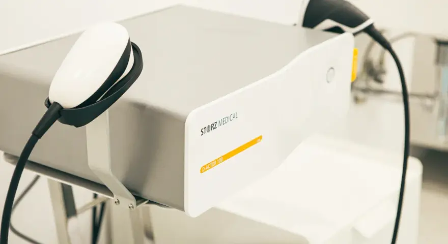 Nowoczesne urządzenie Storz Medical D-Actor 100, gotowe do terapii.