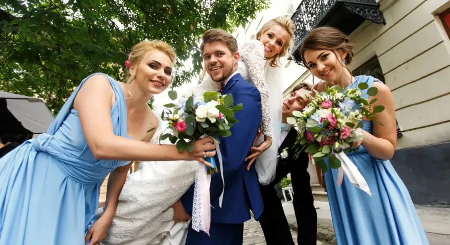 Ile kosztuje wesele na 30 osób? Pełny kosztorys i triki na oszczędności.
