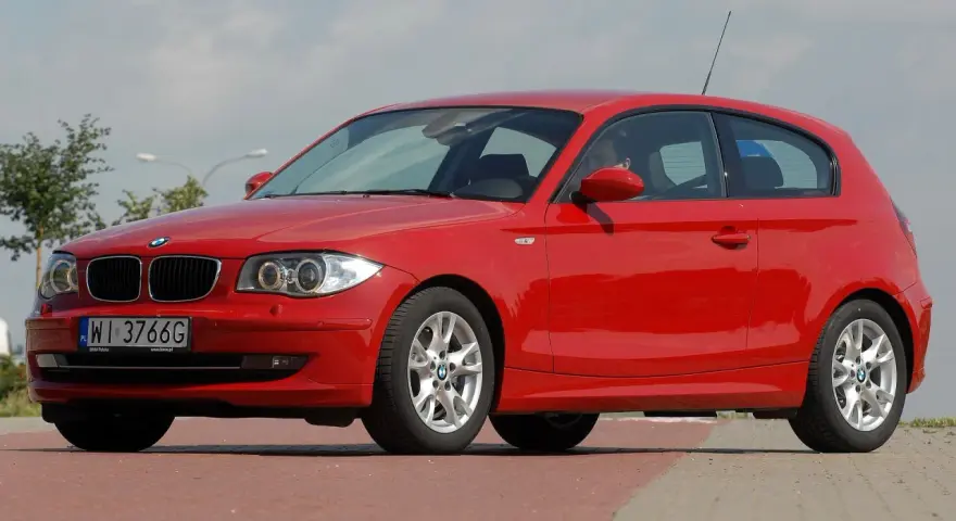 BMW Serii 1: Silnik benzynowy który wybrać? Uniknij błędów!