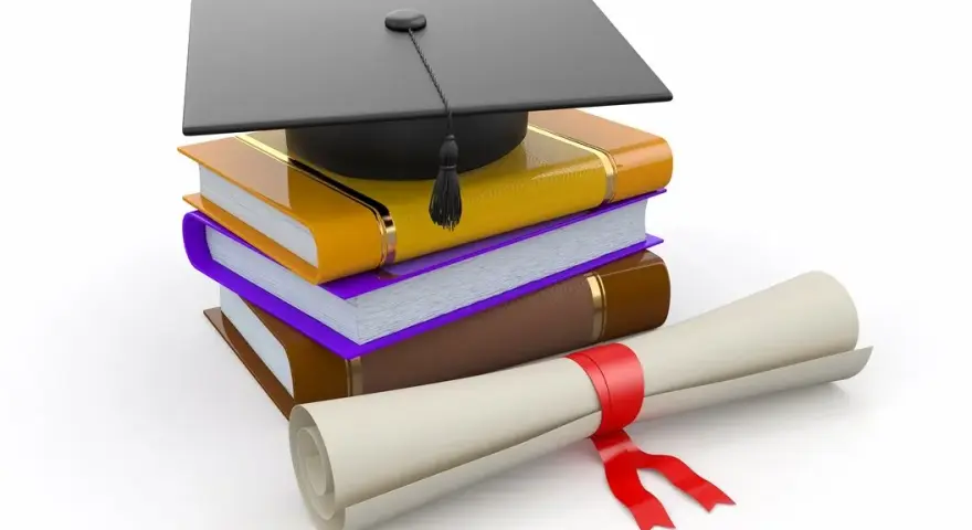 Tytuł po studiach licencjackich: Co naprawdę oznacza dla Ciebie?