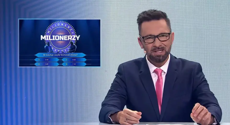Prowadzący "Milionerzy" pyta: "Ile kosztuje zwykły bochenek chleba?". Na ekranie widać opcje odpowiedzi.