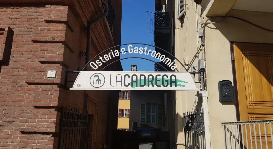 Osteria La Cadrega Moncalieri: Sapori Piemontesi Autentici