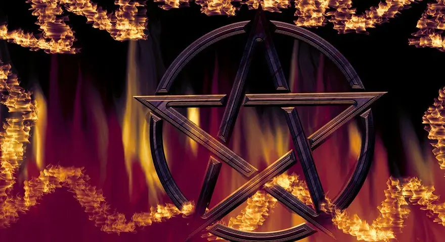 Do czego służy pentagram? Odkryj jego tajemnice i znaczenie