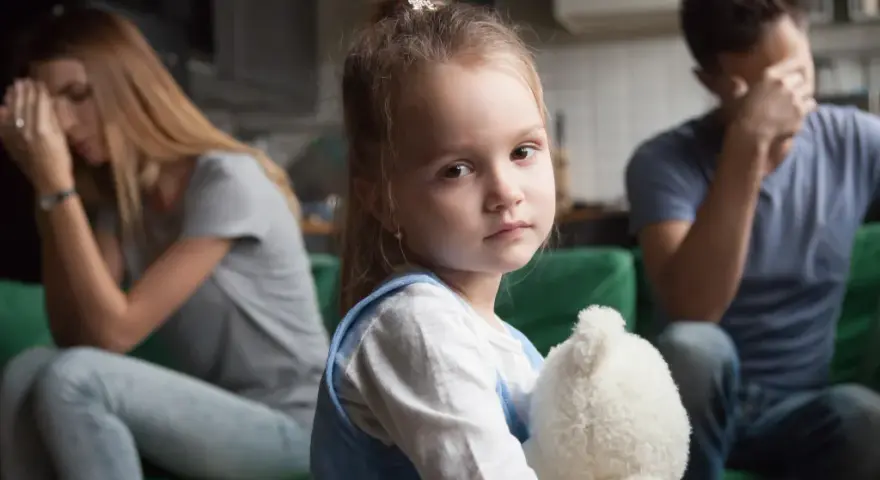 Wola 13-latka w sądzie: Czy dziecko decyduje o miejscu zamieszkania?
