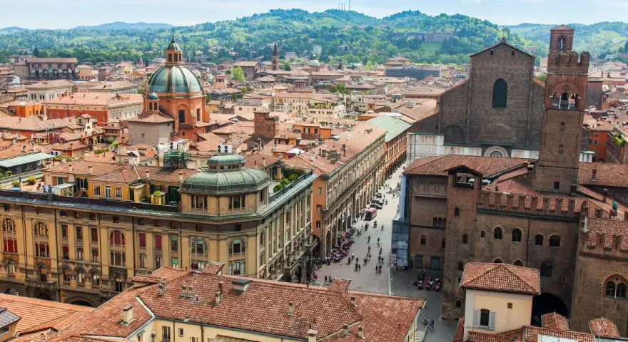Deposito Bagagli Aeroporto Bologna: Tariffe, Servizi e Confronto