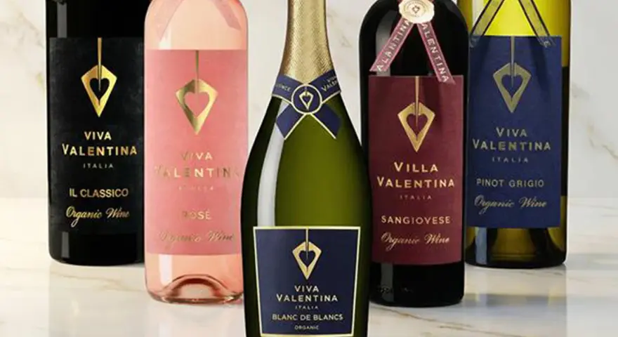 Fem flaskor ekologiskt vin från Viva Valentina, perfekt vin till saltimbocca. Välj mellan rött, rosé, vitt eller bubbel.