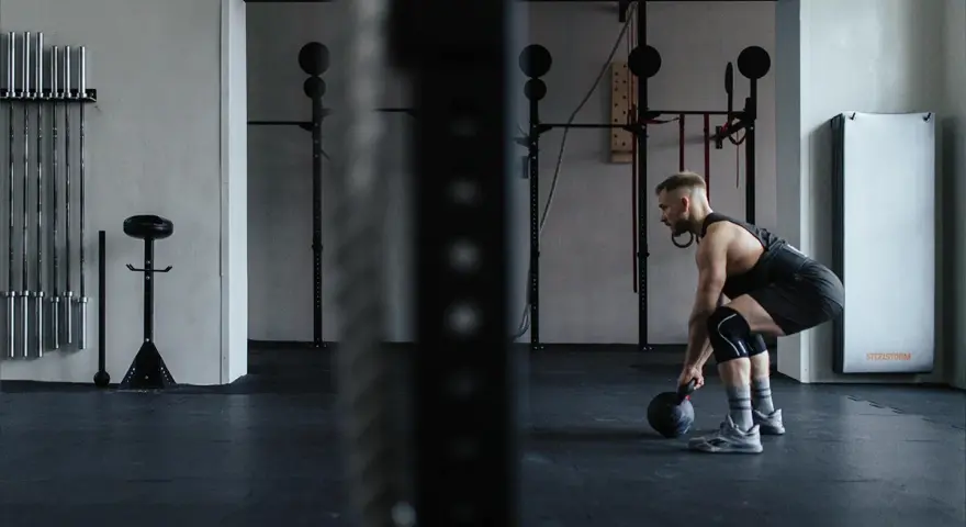 CrossFit: Jakie odżywki wybrać? Maksymalizuj wyniki i regenerację.
