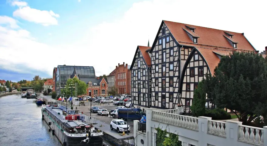 Bydgoszcz nad morze: Jak dotrzeć w 1,5h? Wybierz idealne miejsce
